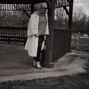 Meet your Posher, Hillwa